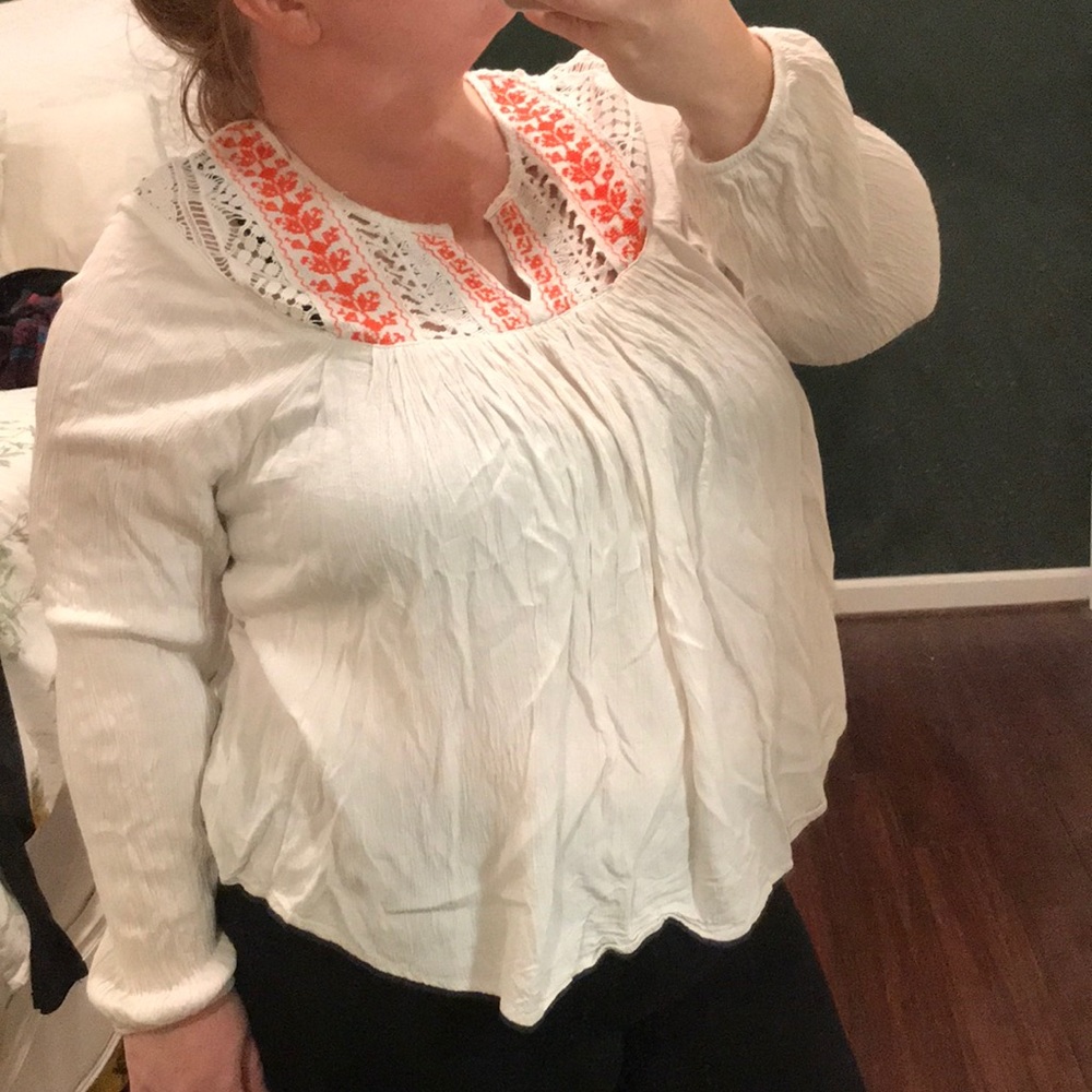 XXL: Boho Hippie Off-White Linen and Lace Blouse